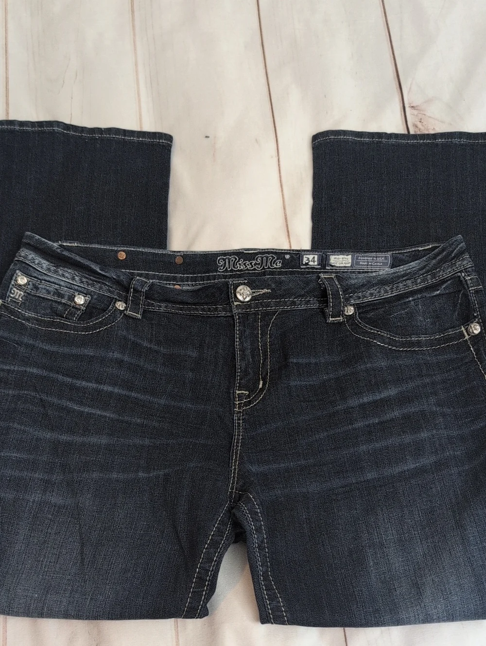 Miss Me Jeans Women’s 34 Easy Straight Dark Wash Rhinestone Embellished Stretch